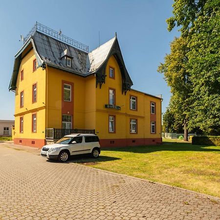 Hotel Orka Моравска-Тршебова Екстер'єр фото